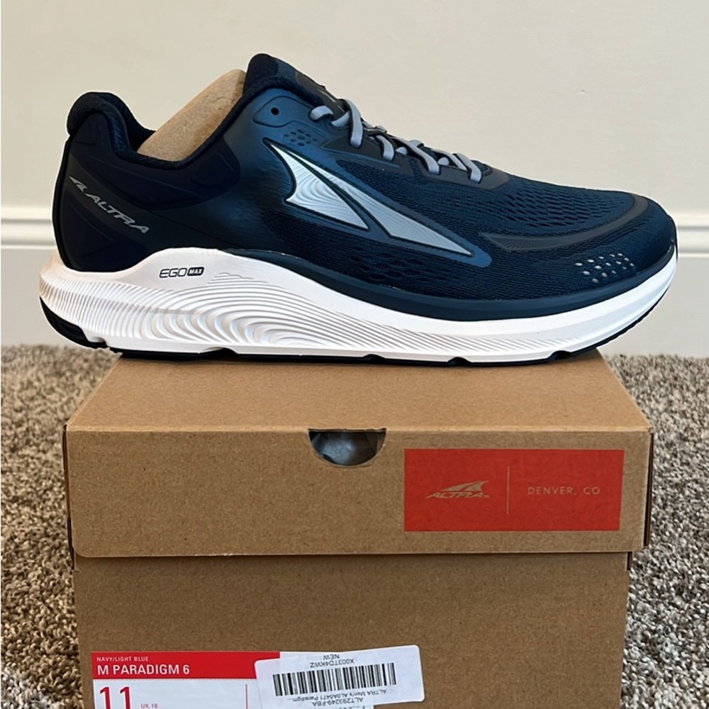 Men’s Altra Paradigm 6 Running Shoes size 11 NWT